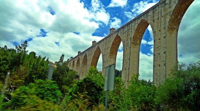 아구아스 리브르스 수도교 (아케두투 다스 아구아스 리브르스)